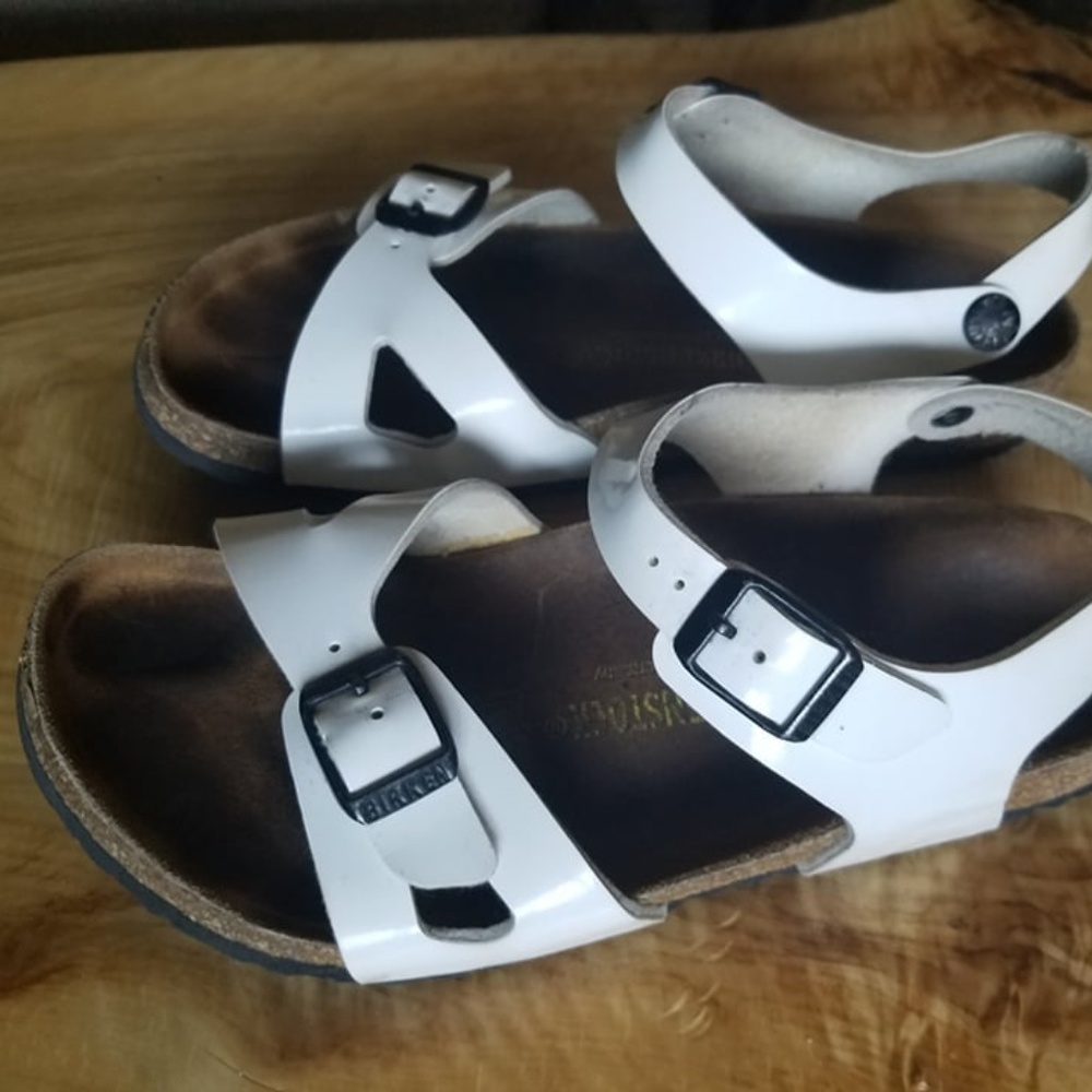 Birkenstock White Rio Sandal Size 34 220
